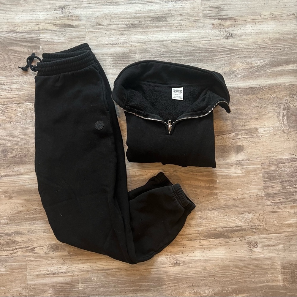 PINK Victoria's Secret Black Joggers Set